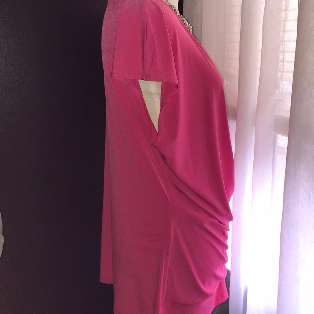 Pink blouse - Picture 3 of 5